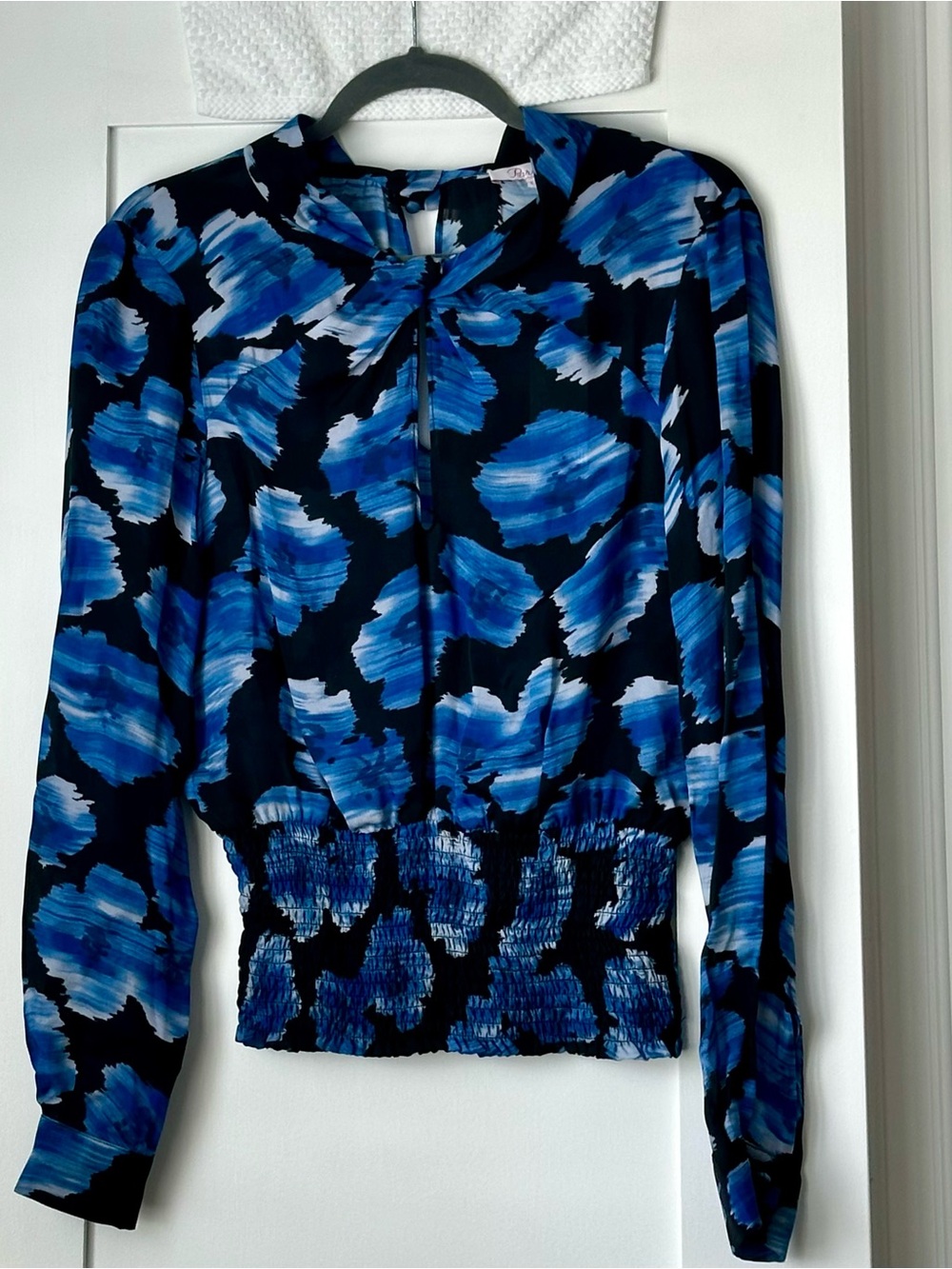 Parker Black and Blue floral Brushstroke Top EUC